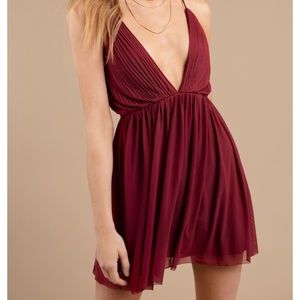 TOBI ALWAYS AROUND WINE SKATER DRESS